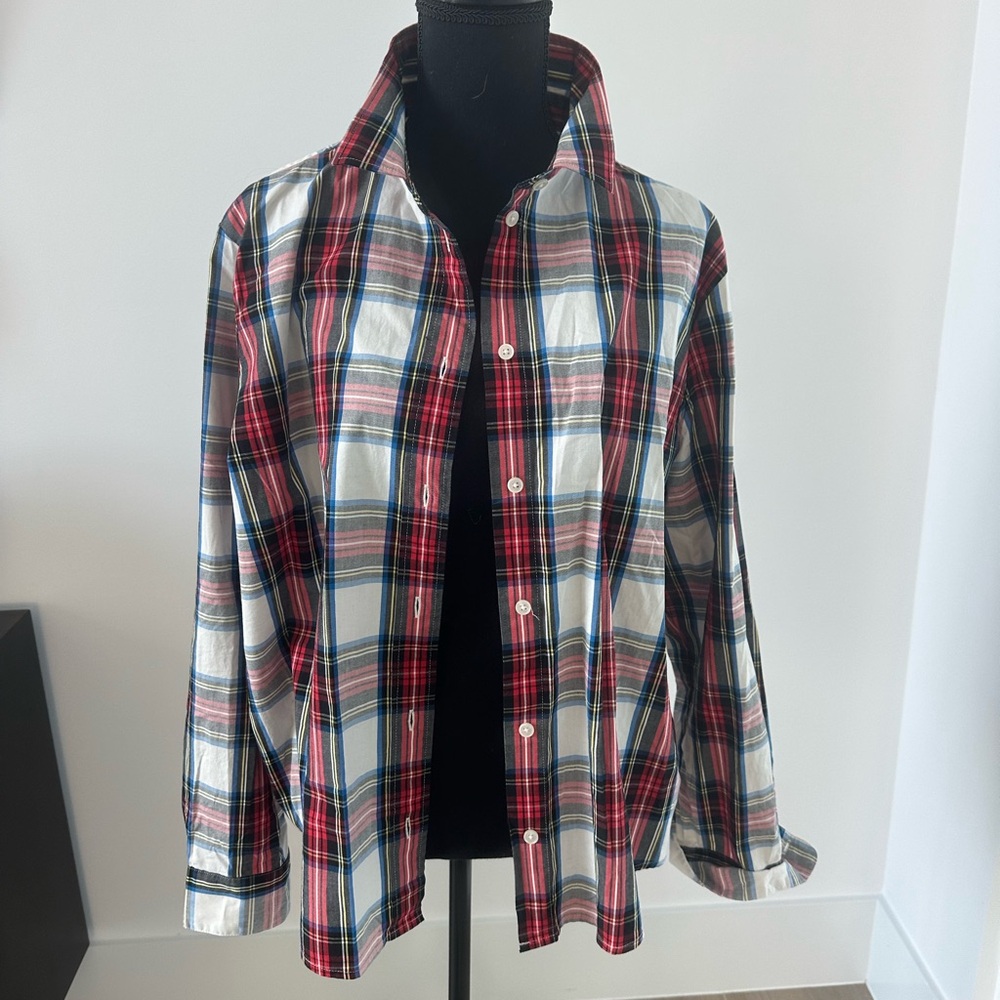 Perfect Plaid Top for Your Holiday Card Pictures